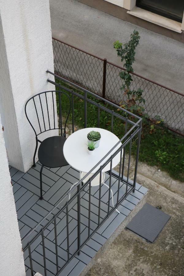 Angie Apartamento Zagreb Exterior foto