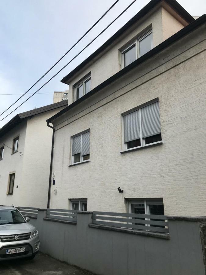 Angie Apartamento Zagreb Exterior foto
